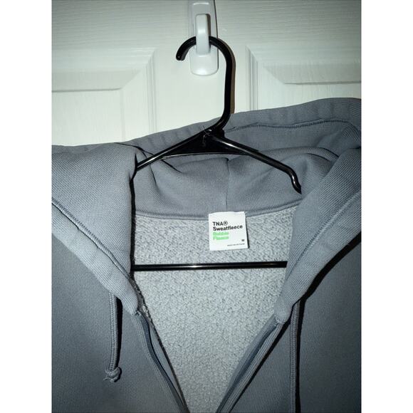 TNA Aritzia Bubble Fleece Blue Oversized Fit Size M Sweatfleece Full Zip Medium - Picture 3 of 6